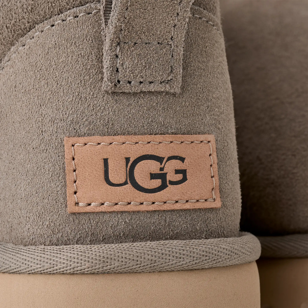 UGG- Classic Ultra Mini